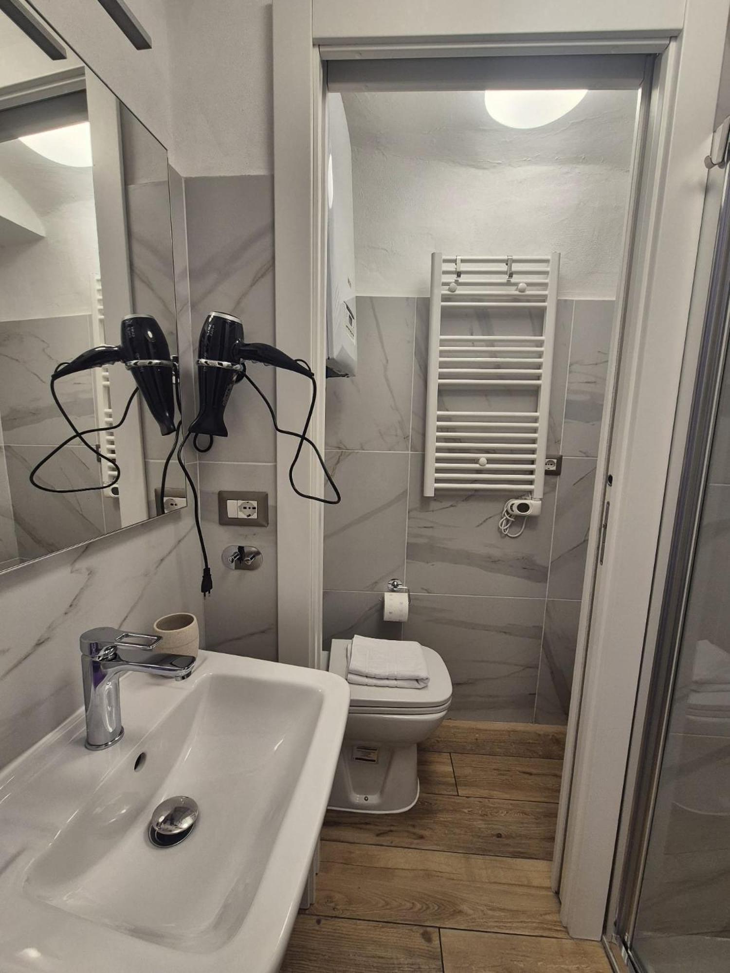 Ognissanti Dream Suites Флоренция Экстерьер фото
